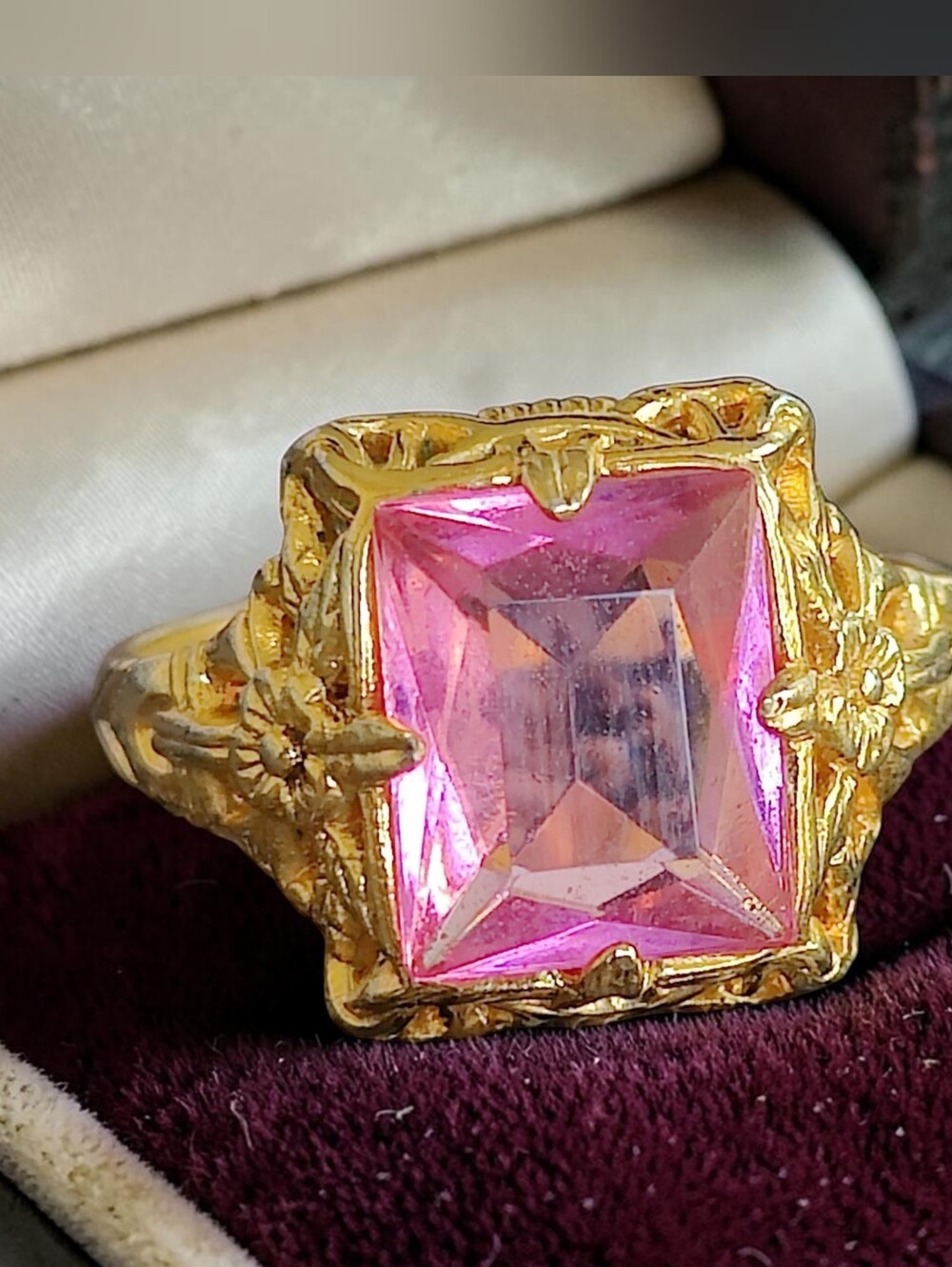😲 Vintage 12K GF Gold And Pink Uncas Ring